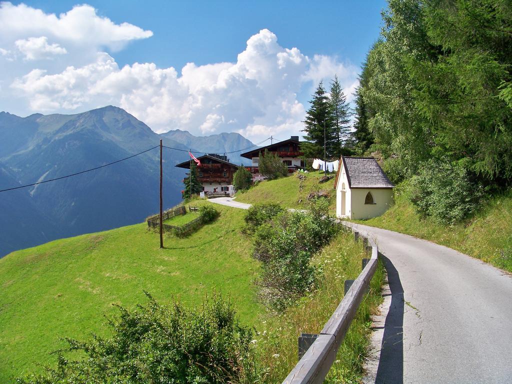 Gaestehaus Bichl Umhausen Zewnętrze zdjęcie