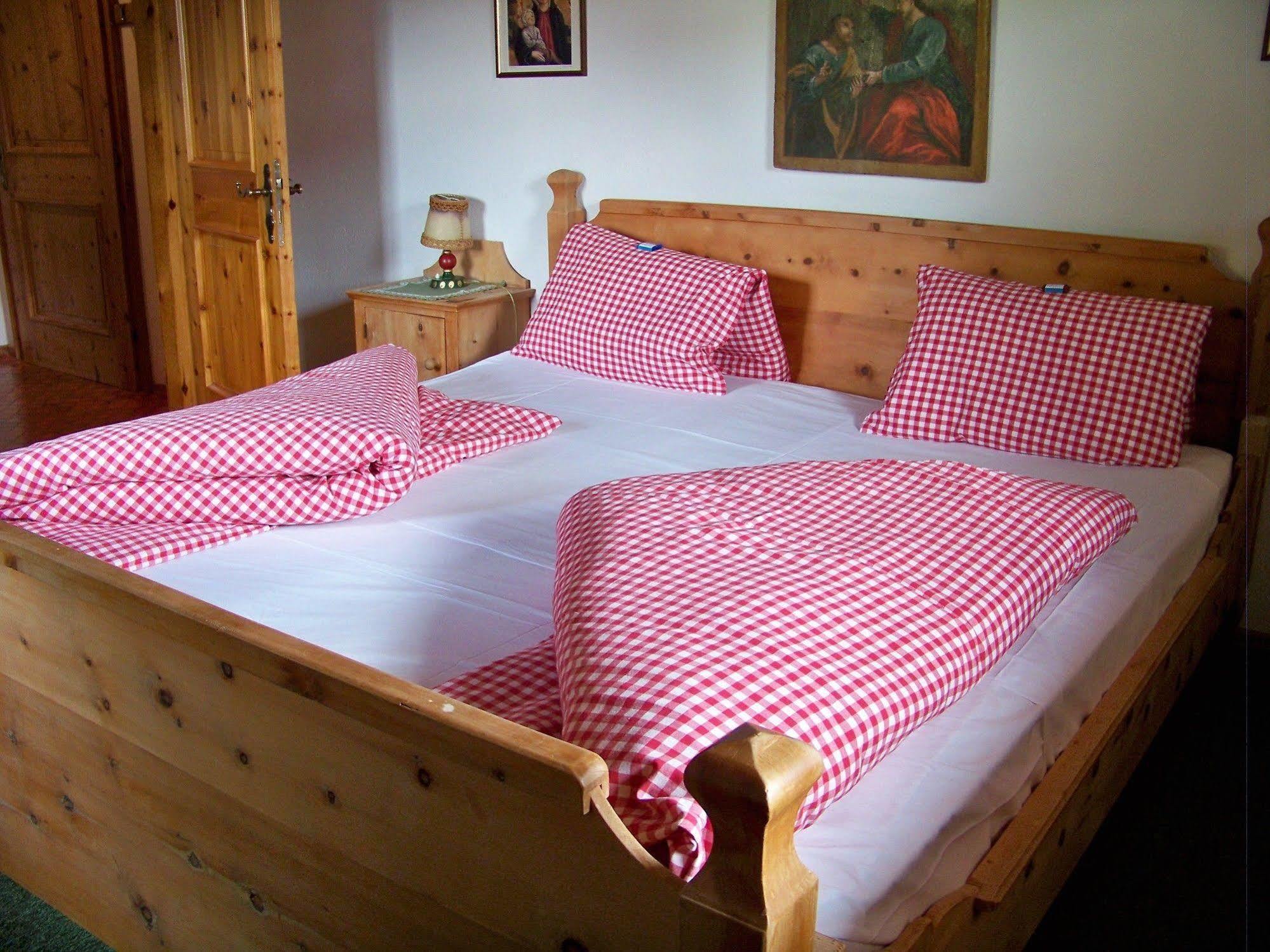 Gaestehaus Bichl Umhausen Zewnętrze zdjęcie